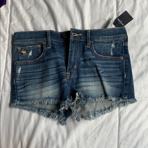 NEW Abercrombie kids jean shorts - Picture 1 of 2